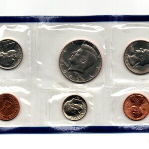Lot of 3 Uncirculated Sets... 1985-P, 1989-P and 1993-D... In Sealed US